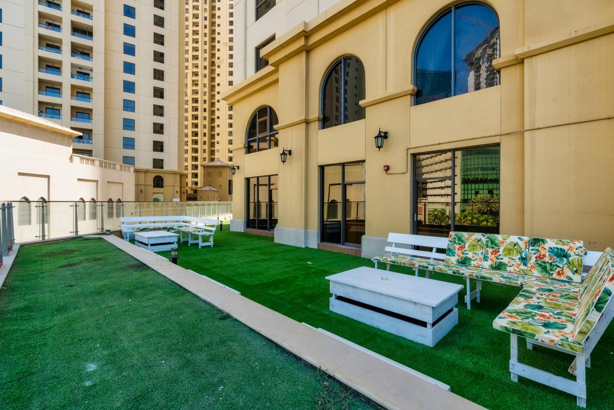 Luxurious 4 Bedroom Duplex With Terrace & Sea View Dubai Exterior foto